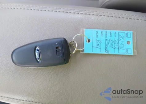 2017 Ford Escape Titanium из США, поврежденный, VIN 1FMCU9J93HUC01863